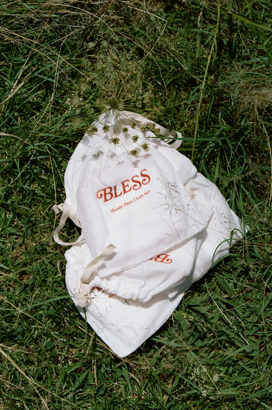 The Muslin Cloth