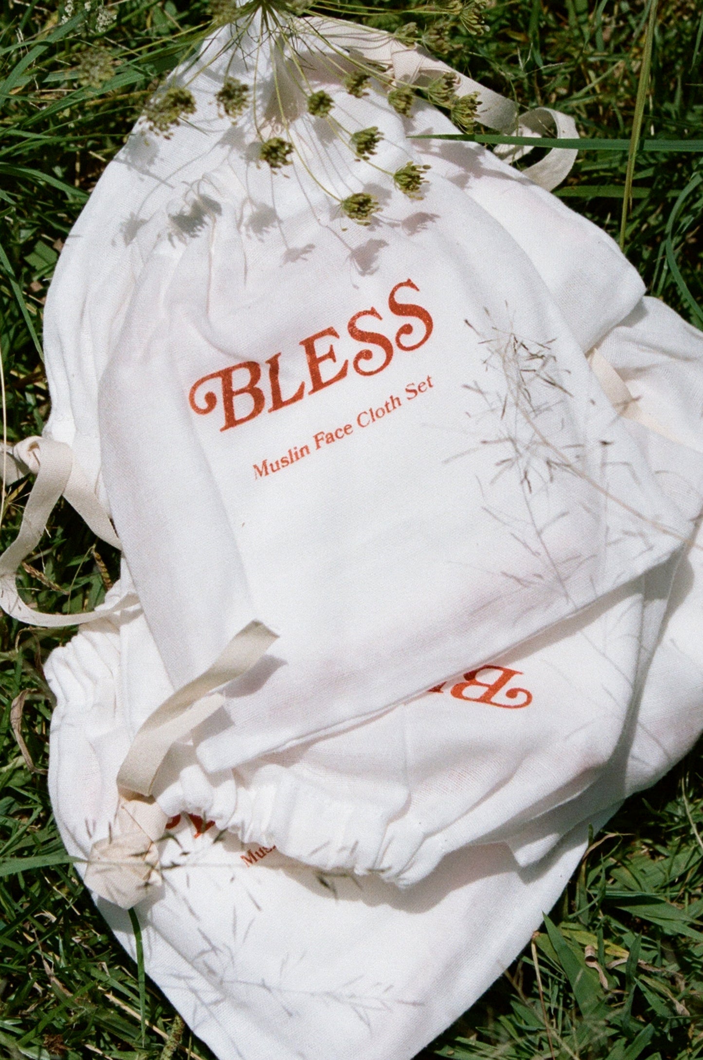 The Muslin Cloth